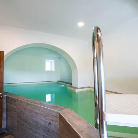 Дом отдыха Podere Maletto - Con Piscina Interna Riscaldata Савона