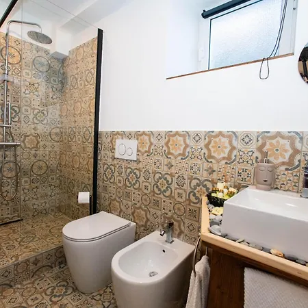 Podere Maletto - Con Piscina Interna Riscaldata Feriehus *